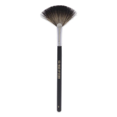 Make-Up Studio Fan Shaped Brush - 31 - 1 Pc-image