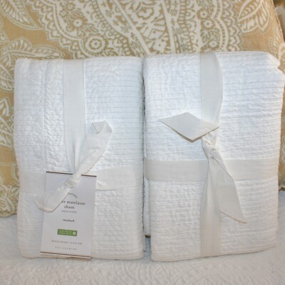 POTTERY BARN TAYLOR MALTELASSE SHAMS - SET/2 WHITE-image