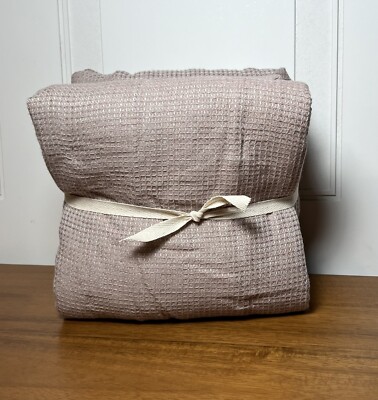 Pottery Barn European Flax Linen Tufted Waffle Quilted Euro Shams Set Of 2-image