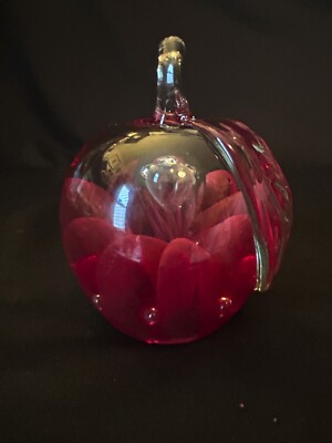 Studio Art Glass Clear & Red Controlled Bubble Apple & Leaf Paperweight Teacher -image