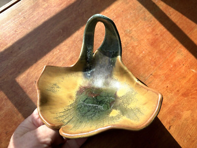 Signed Studio Pottery Ginko Leaf Bowl Chopmark-image