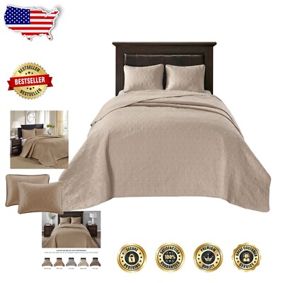 Classic Damask Design Reversible Quilt Set - King Size Khaki with Matching Shams-image