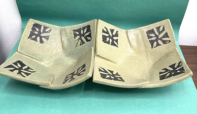 2 Art Pottery Studio Clay Bowls Pale Green Square ~ 7