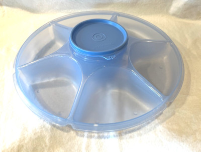 Vtg Tupperware Divided VEGGIE SNACK SERVING TRAY Light Blue w/ Matching Dip Bowl-image