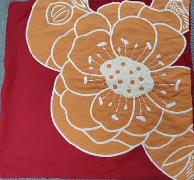 Pottery Barn Vintage Big Flower Pillow Cover 100% Cotton 23.75 in -image