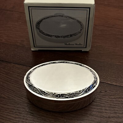 Madison Studio Silver Plated Engraveable Oval Shaped Trinket Jewelry Box-image