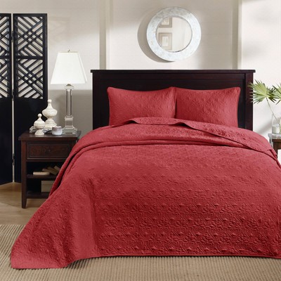 Quebec Queen Size Quilt Bedding Set - Red , Damask – 3 Piece Bedding Quilt Co...-image