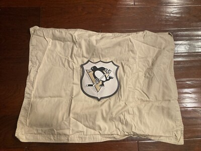 Pottery Barn Teen PBTeen Pittsburgh Penguins NHL Standard Pillow Case Sham-image