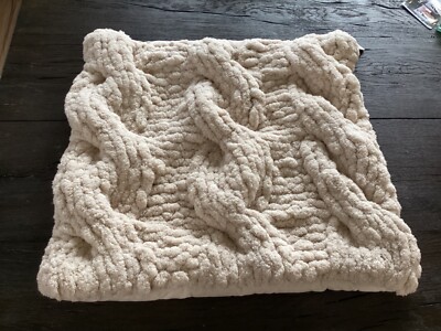 Pottery Barn Plush Colossal Handknit Pillow Cover 24” bisque neutral NEW cozy-image