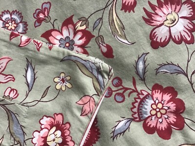 POTTERY BARN RemyTWIN DUVET, mint/red, one sham-image