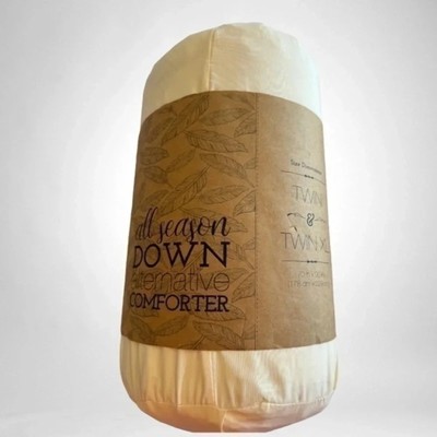 IENJOY Home Collection All Season Premium Down Alternative Comforter TwinTwin XL-image