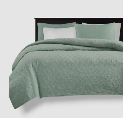 Madison Park Blue Seafoam Quebec 3-Pc. Full/Queen Quilted Coverlet Set-image