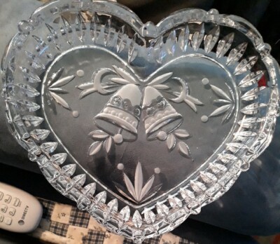 Mikasa -Studio Nova Heart Shaped Frosted Bells Bowl-Dish 9