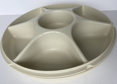 Vintage Tupperware Divided Veggie Fruit & Dip Serving Tray 1665-2 w/ Lid 1666-2-image