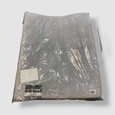 Madison Park Gray Signature Marshmallow Bath Rug | 24