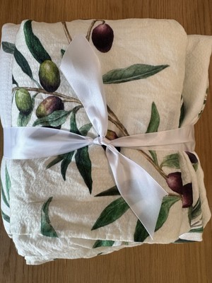 Pottery Barn Monique Lhuillier Olive Duvet Cover Full Queen  & 2 Shams Read-image