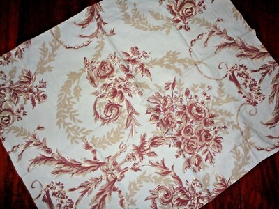POTTERY BARN BED & BATH CLASSIC TOILE BLUE MAROON (1) STANDARD PILLOW SHAM 20X26-image
