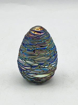 GES GLASS EYE STUDIO EGG SHAPED ART PAPERWEIGHT IRIDESCENT/SWIRLED FILIGREE 1991-image