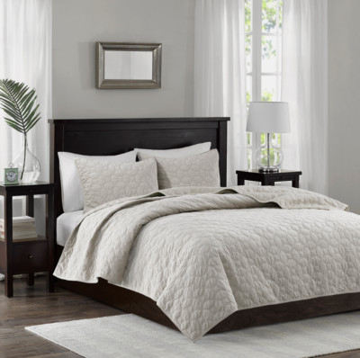 Madison Park Harper 3 Piece Velvet Quilt Set King California King Ivory-image