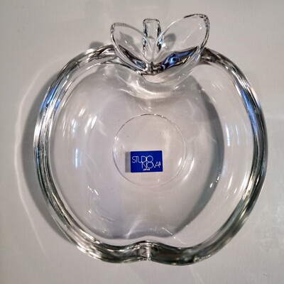 VTG APPLE SHAPED STUDIO NOVA JAPAN LABELED Clear Thick Glass Trinket Candy Nuts-image