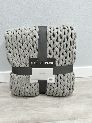 GRAY Throw Blanket 50X60 Madison Park Handmade Chunky Double Knit Soft Gray NWT-image