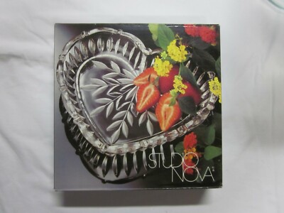 NEW Mikasa Studio Nova Fernwood 9