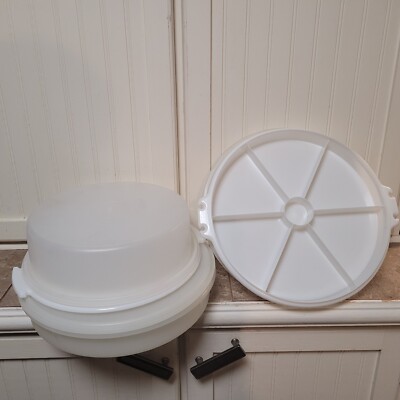 Tupperware Cake Keeper Pie Carrier Cookies Plate Chip Dip Tray w/Lids Vintage-image
