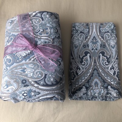 Pottery Barn Blue MacKenna Paisley Full Queen Duvet Cover & 1 Euro Pillow Sham-image