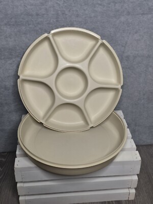 Vintage Tupperware 13” Divided Veggie Fruit Dip Snack Party Tray With Lid-image