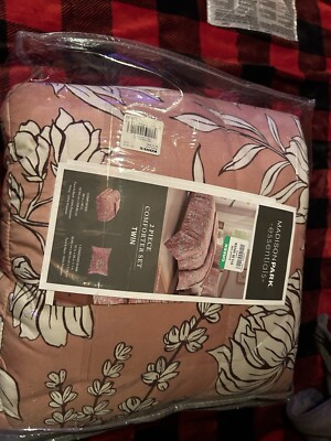 Madison Park Twin Willow Floral Comforter Set with 2 Piece Comforter Set-image