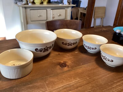 Vintage Pfaltzgraff VILLAGE PATTERN Mixing Bowls - Large, Medium, 2 Smalls & Dip-image