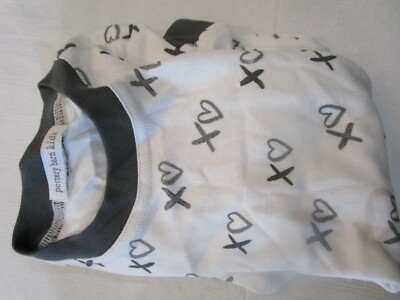 Pottery Barn Kids XO hugs kisses tight fit size 4 Pajamas photo shoot sample -image