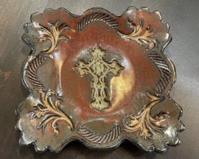 Vintage Studio Pottery Cross Trinket Display Dish with Scalloped Edges Signed 65-image