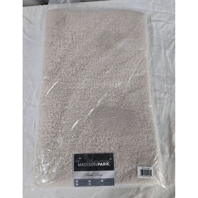 Signature Madison Park Contour Bath Rug-image