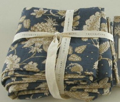 Pottery Barn Margaret Floral Duvet Cover Navy Blue King No Shams 🦩-image