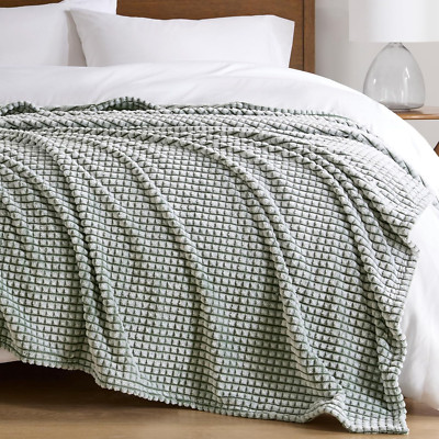 Madison Park Cozy Blanket Soft Plush Blanket Chic Backprinted Carved Texture De-image