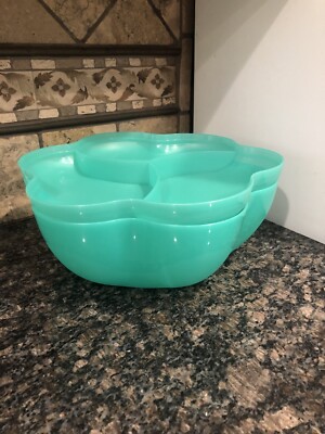 NEW Tupperware 4624 Teal Green Chip 'N Dip Large Bowl And Cover-image