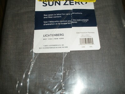 NEW in Opened Bag Sun Zero One Panel 50