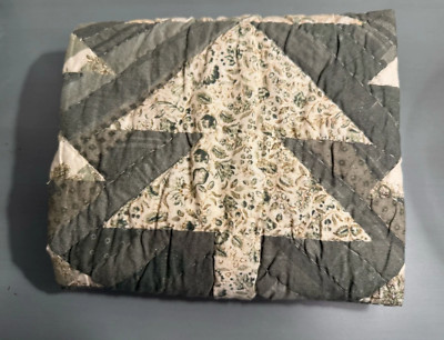 Pottery Barn Winter Spruce Standard Sham (1)-image