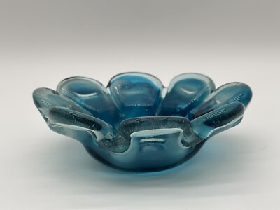 Teal Blue Flower Shaped Studio Art Glass Trinket/Candy Bowl-image