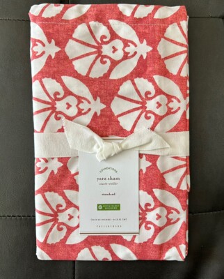 Pottery Barn Foundations Yara Sham 26 x 20 standard Coral And White NEW-image