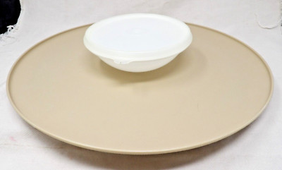 Vintage Tupperware 3 Piece Almond Chip & Dip Serving Tray #492 w/Bowl & Lid-image