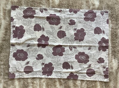 1 Pottery Barn 2008 plum gray white floral standard pillow sham case 21.5
