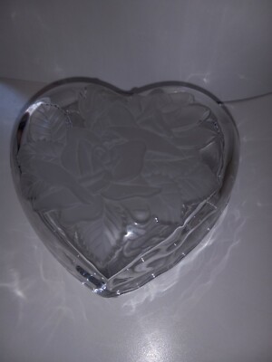 STUDIO NOVA Heart Shaped TRINKET BOX Dish Bowl 3D Emboss Glass ROSE-image