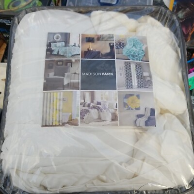 Luxury 4pc White Ruched Pleated Duvet Cover Bedding Set AND Decorative Pillow-image