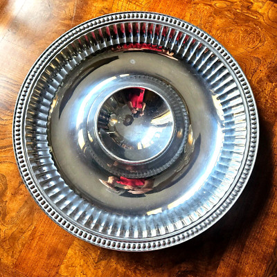 Wilton Armetale Flutes & Pearls Large 15.5