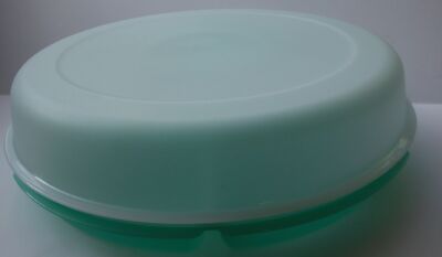 Tupperware Divided Serving Tray lidded  Lid Carrier Dip Chips Veggies green-image