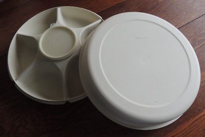 TUPPERWARE VINTAGE VEGGIE CHIPS & DIP TRAY W/DOME LID IN CREAM COLOR  13.75 in-image