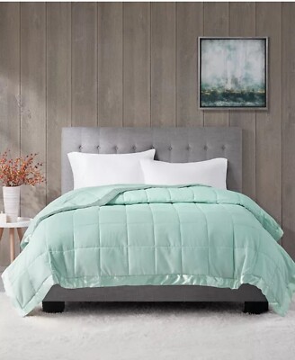 Madison Park King  Hypoallergenic Down Alternative Blanket with 3M Scotchgard-image