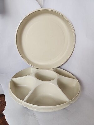Vintage Tupperware 1665 1666 Almond 2-Piece Serving Chip n Dip Divided Tray-image